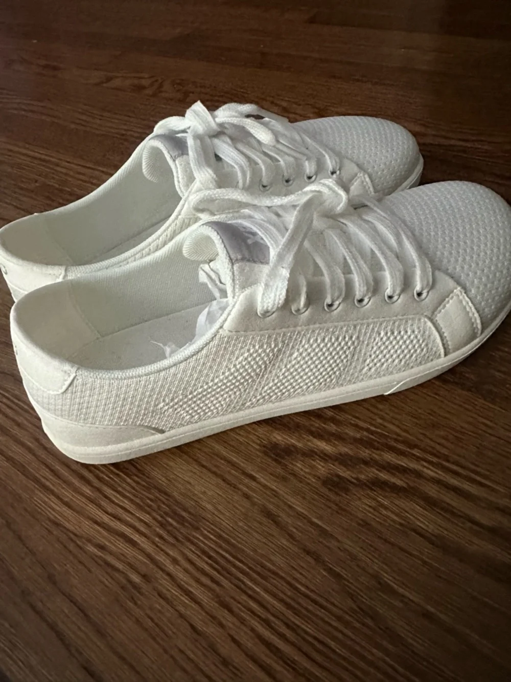 NWT Xero Dillon Women's SIze 8 Barefoot Minimalist Running Shoes White Sneakers
